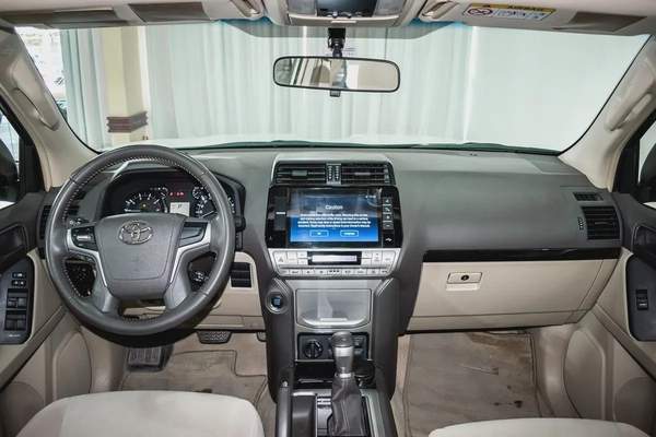 1 YR WARRANTY | 4.0 GXR | AED 1650 PM | GCC