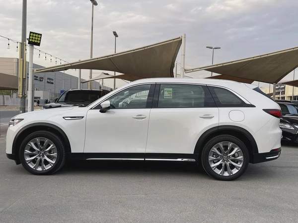 مازدا CX90 خليجي ضمان الوكيل 2025 فول اوبشن سته سلندر 3.3 بانواما