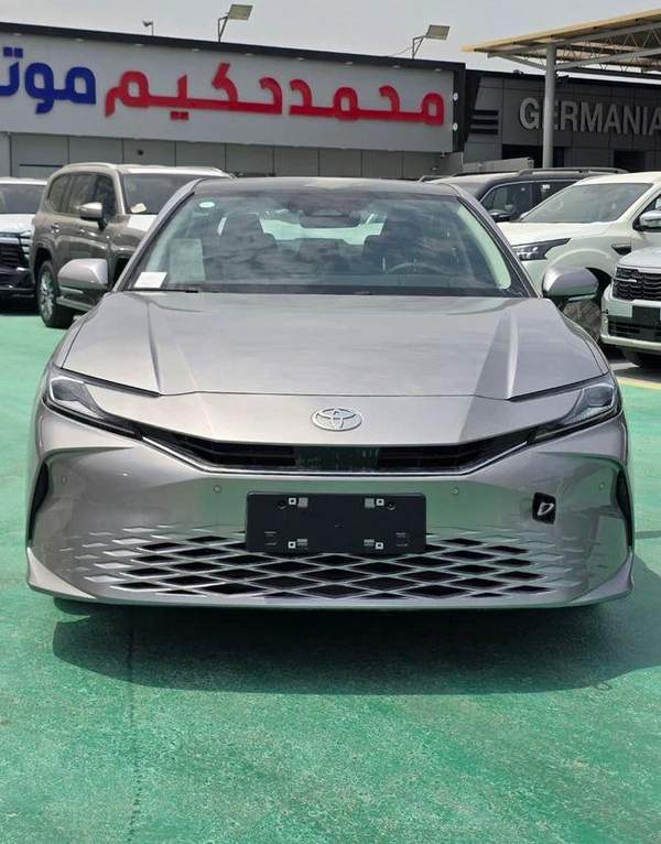 Toyota Camry GLE 2.5L Hybrid