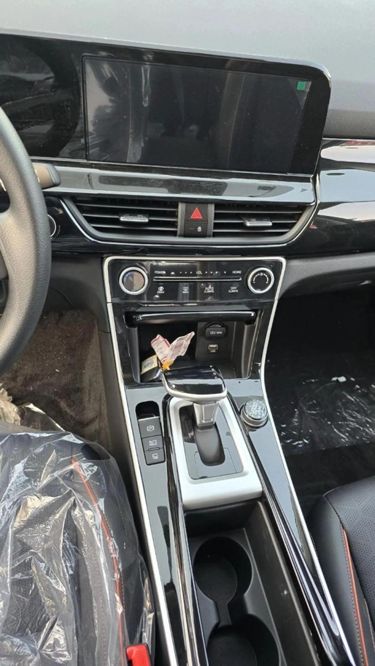 KIA SELTOS 1.5 FULL OPTION 2025 MODEL-4-4