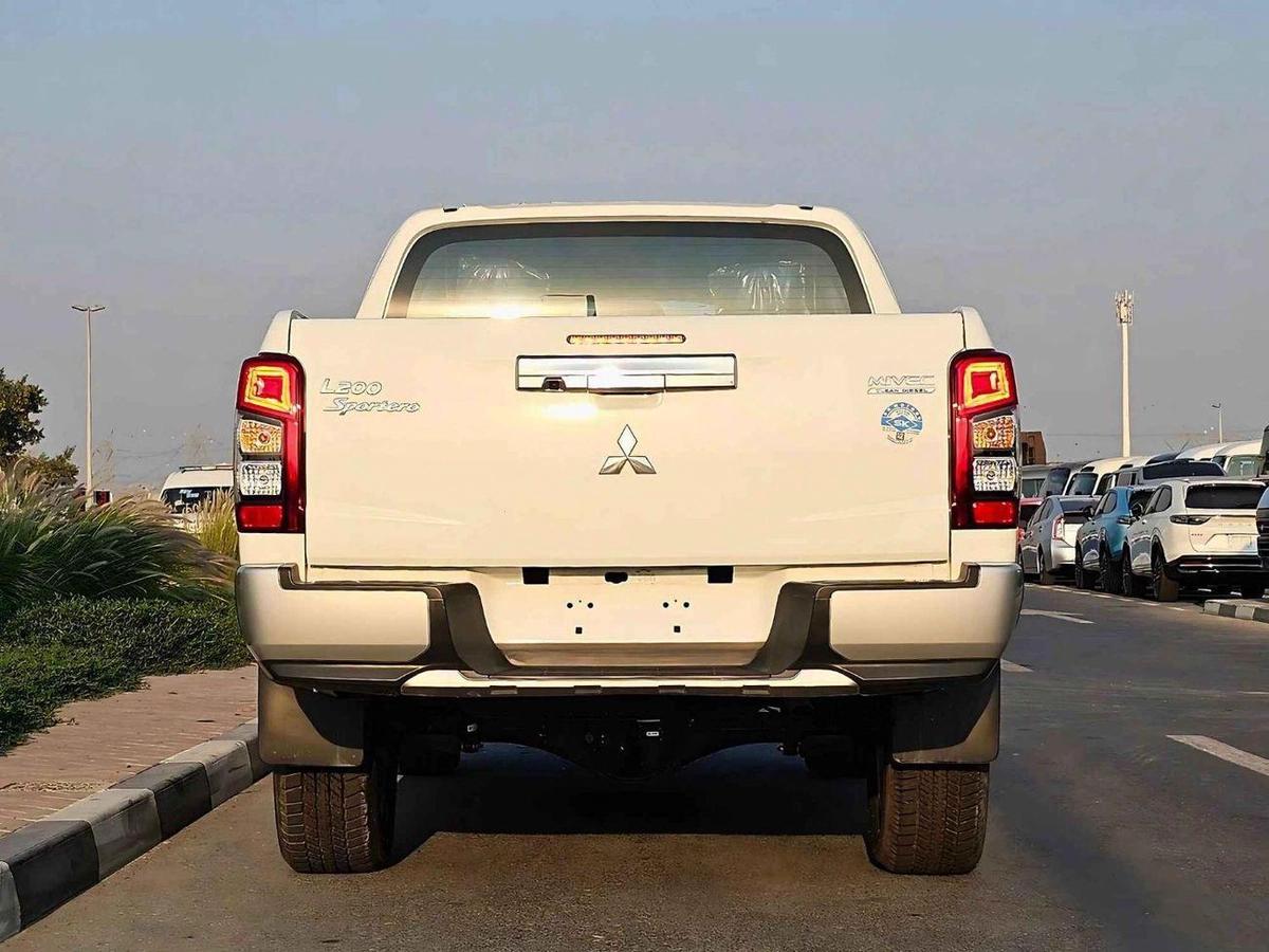 Mitsubishi L200 SPORTERO / 2.4L DIESEL / M/T / 4WD / SPECIAL OFFER / (CODE#68092)-2-2