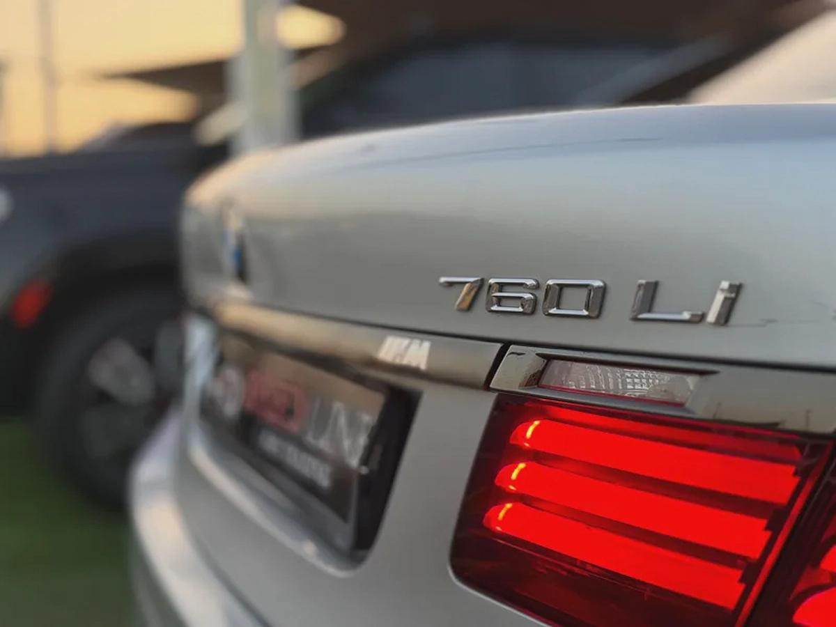 BMW 760M Gcc Full Option Free Accident Super Clean-7-7