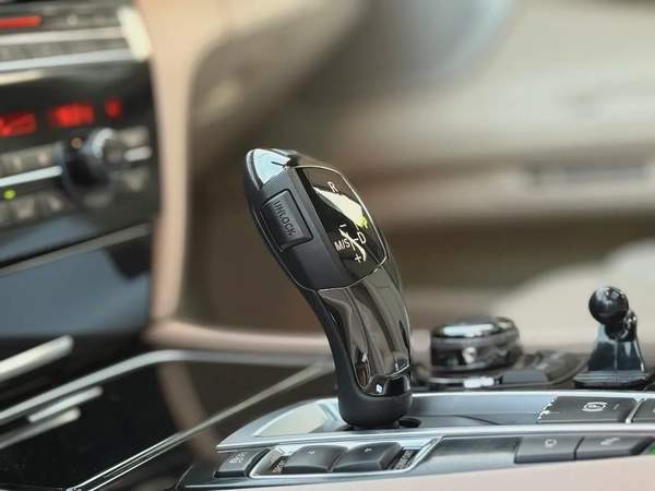 BMW 760M Gcc Full Option Free Accident Super Clean
