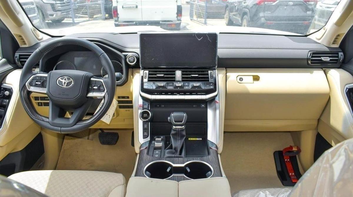 Toyota Land Cruiser Twin turbo VXR 3.5L petrol MY2025 V6-8-8