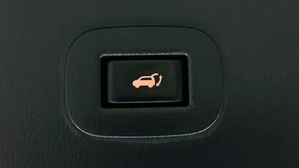 2016 Nissan Patrol SE V8 1st Owner From Agency