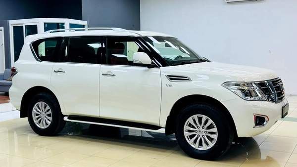 2016 Nissan Patrol SE V8 1st Owner From Agency