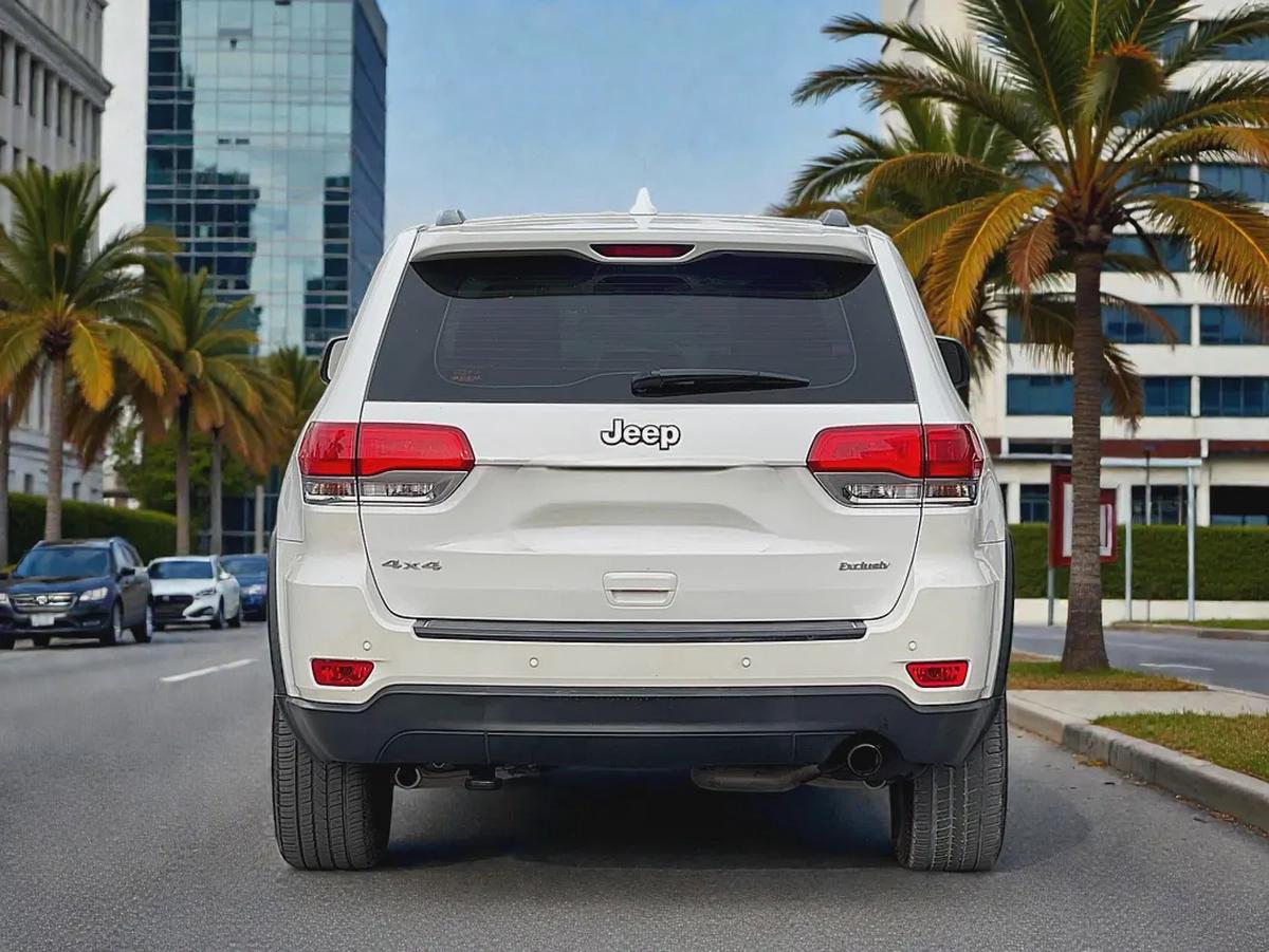 AED 1,157 P.M | 2017 Jeep Grand Cherokee Exclusive - GCC Specs | Original paint-6-6