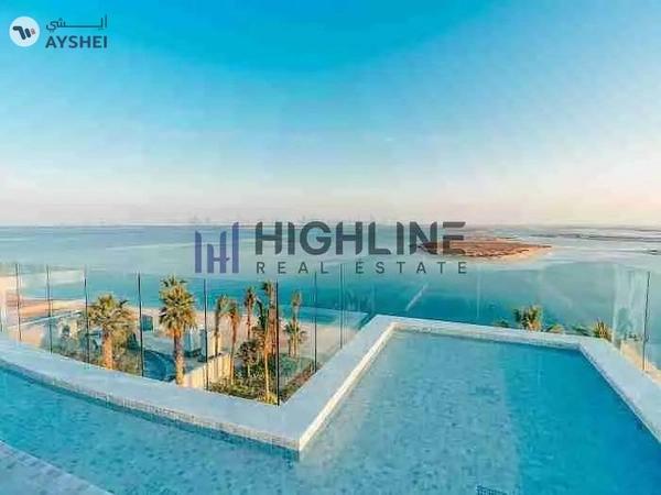 Sophisticated Vibrant Beach Luxury Villa