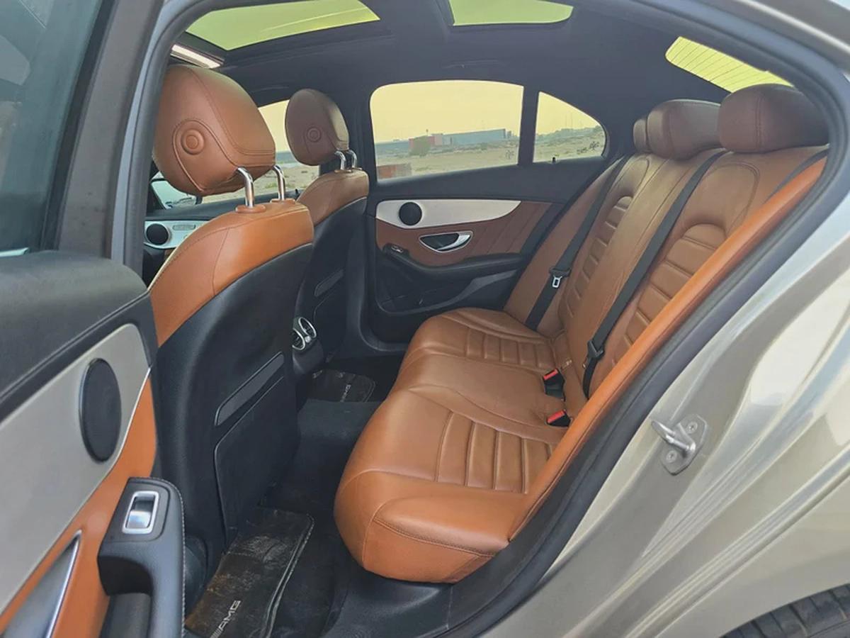مرسيدس بنز C200 مواصفات خليجي 2019 بحالة جيدة-8-8