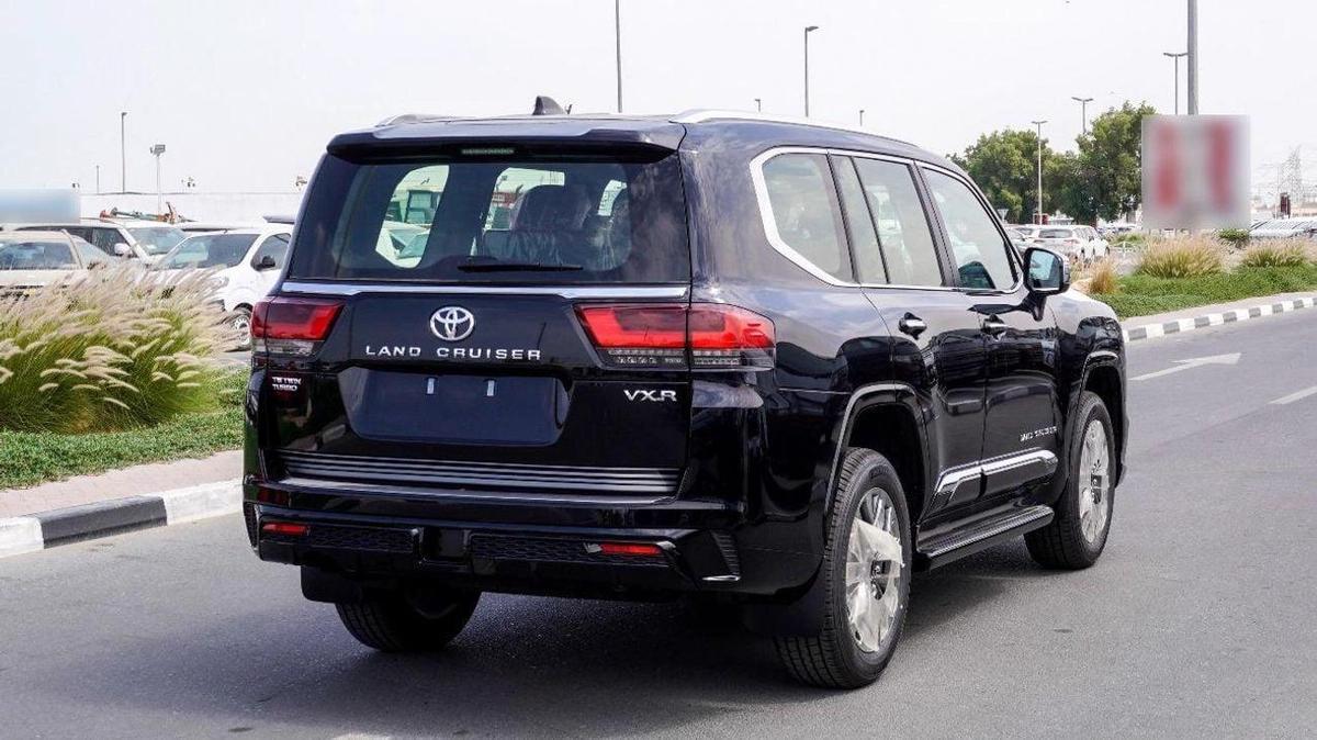 Toyota Land Cruiser Toyota Land Cruiser VXR DIESEL 3.3 Full option Model 2025-23-23