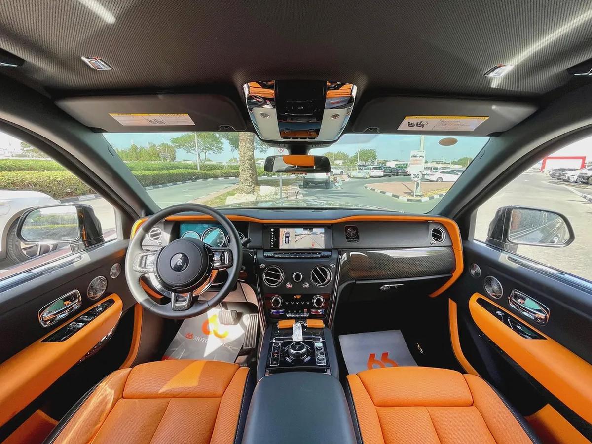 2023 Rolls-Royce Cullinan Black Badge-11-11