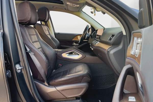 AED 3744 PM | MERCEDES GLS450 MAYBACH KIT 2020 | AGENCY MAINTAINED | PRISTINE CONDITION | GCC