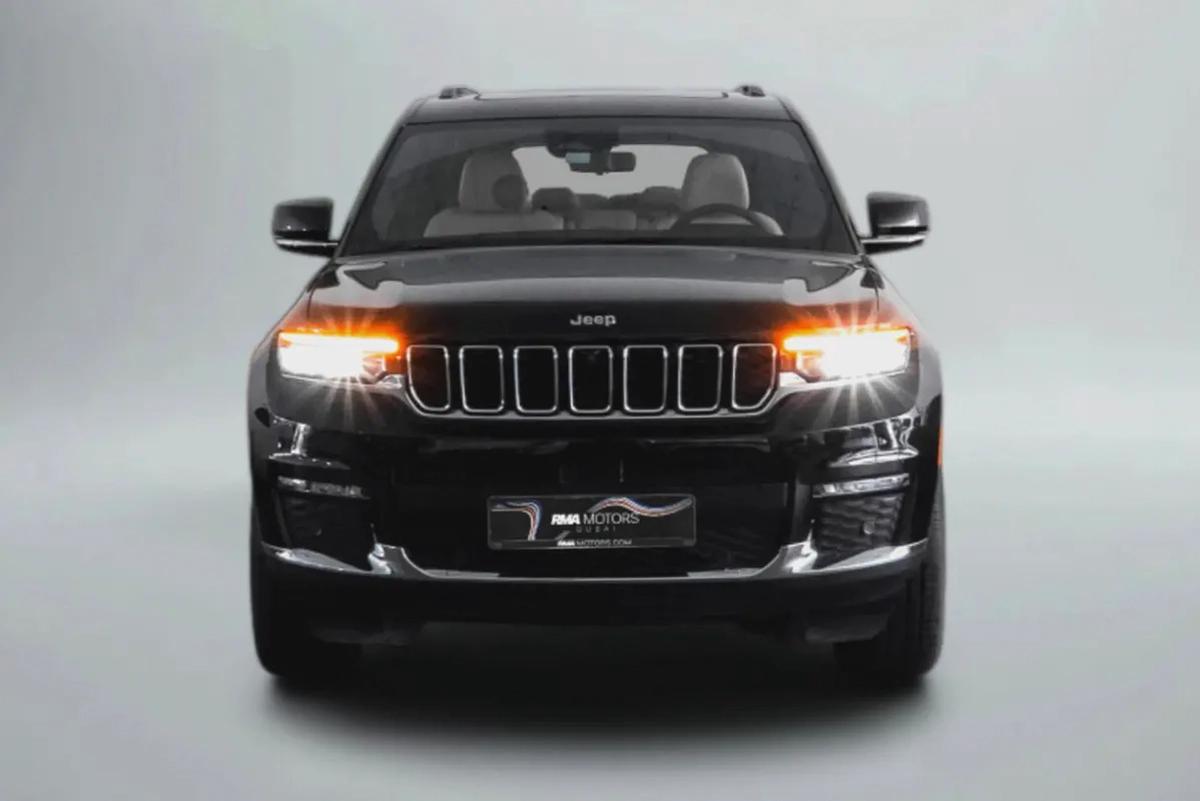 3,049 AED / 60 months | 0% DP | 2023 Jeep Grand Cherokee Limited Plus / Jeep Warranty-2-2