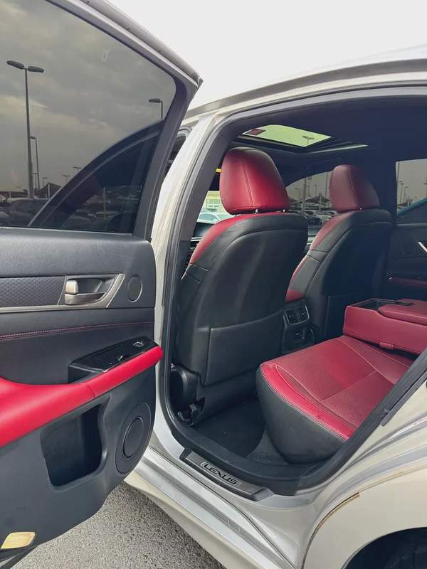 لكزس GS350 F-SPORT موديل 2016 وارد دفع خلفى سنجل فل اوبشن بحاله ممتازه