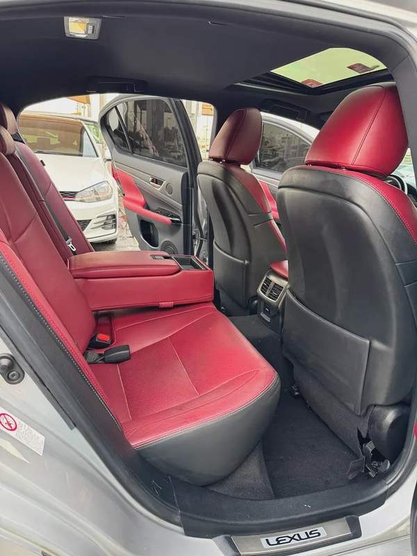 لكزس GS350 F-SPORT موديل 2016 وارد دفع خلفى سنجل فل اوبشن بحاله ممتازه