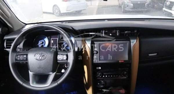 Toyota Fortuner Toyota Fortuner 4.0L V6 GXR