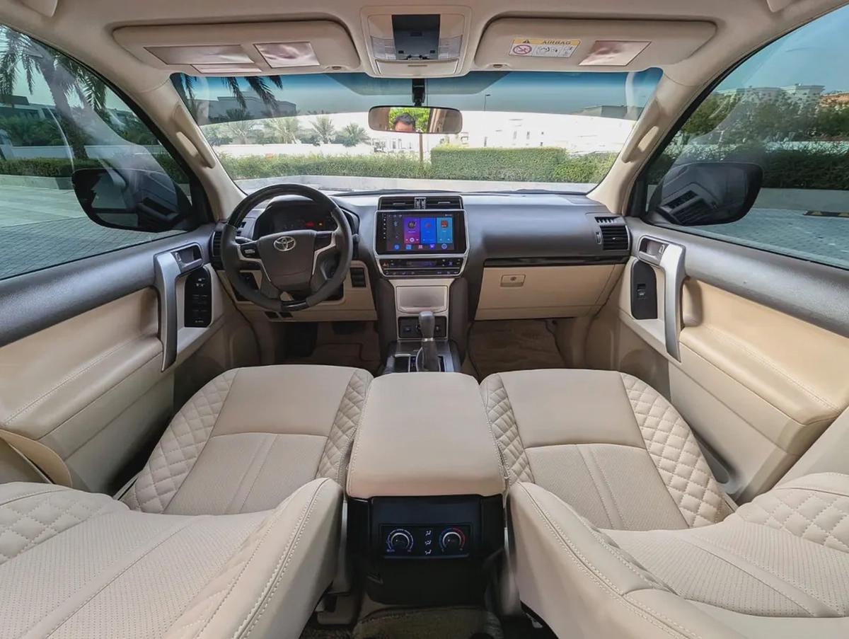 TOYOTA PRADO 2023 GCC V4 2.7L ACCIDENT FREE LOW MILEAGE IN EXCELLENT CONDITION-2-2