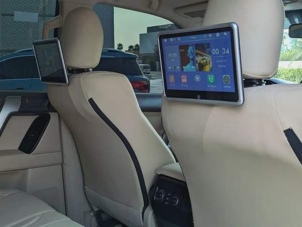 TOYOTA PRADO 2023 GCC V4 2.7L ACCIDENT FREE LOW MILEAGE IN EXCELLENT CONDITION