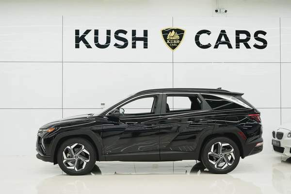 2023 HYUNDAI TUCSON SEL IN EXCELLENT CONDITION