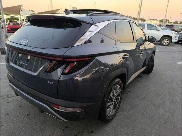 Hyundai Tucson Premium 1.6L 2022 0km full option