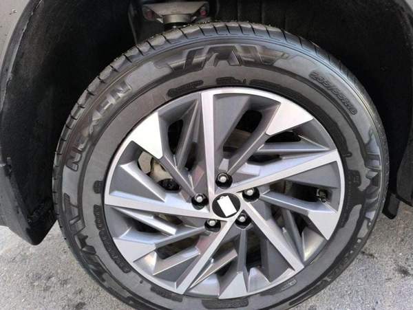 Hyundai Tucson Premium 1.6L 2022 0km full option