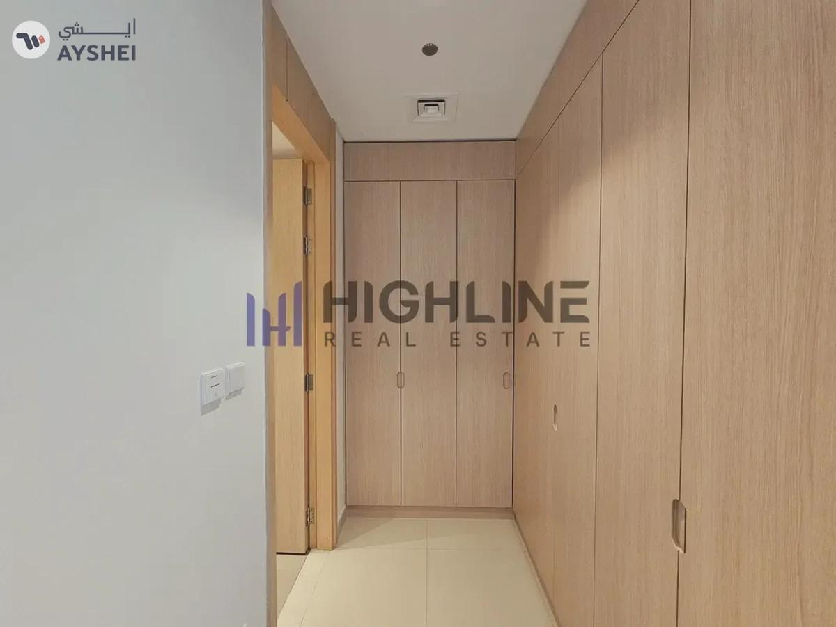 1 Month Free + 5% Disscount | Sea View | Maids Room | Next to Metro | Ready to Move - IN-10-10