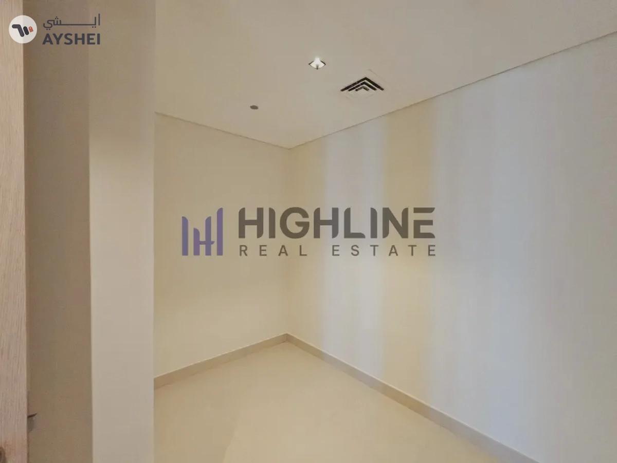 1 Month Free + 5% Disscount | Sea View | Maids Room | Next to Metro | Ready to Move - IN-1-1