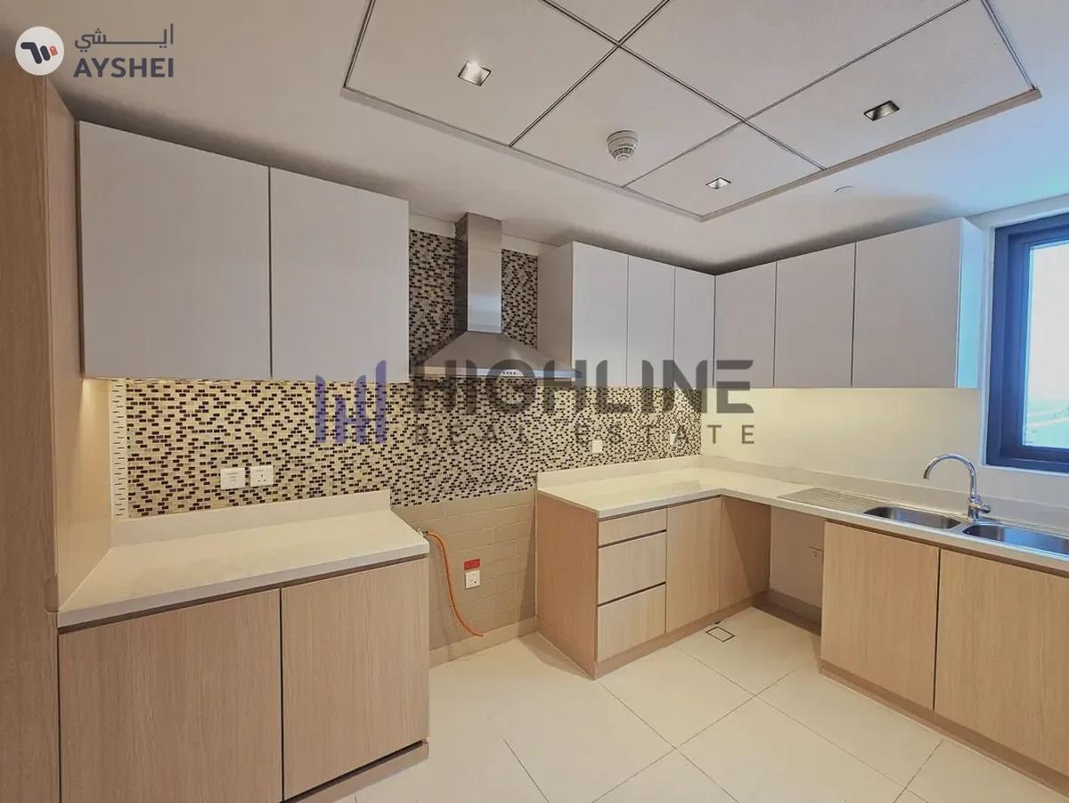 1 Month Free + 5% Disscount | Sea View | Maids Room | Next to Metro | Ready to Move - IN-26-26