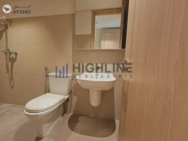 1 Month Free + 5% Disscount | Sea View | Maids Room | Next to Metro | Ready to Move - IN