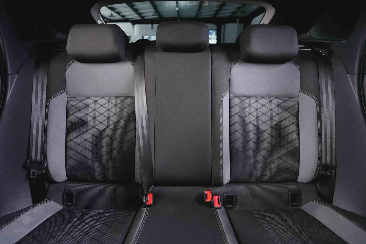 Volkswagen Tiago -R Line - Black Pack-17-17