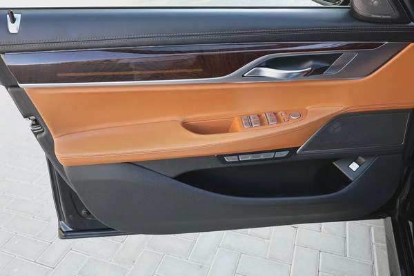 BMW 7-Series-740Li-2016-98000KM-GCC SPECS-EXCELLENT CONDITION