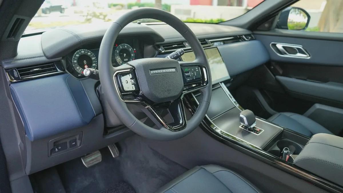 RANGE ROVER VELAR SE P250 DYNAMIC 2026!! FIVE YEARS WARRANTY!! THREE YEARS SERVICE CONTRACT!!-4-4