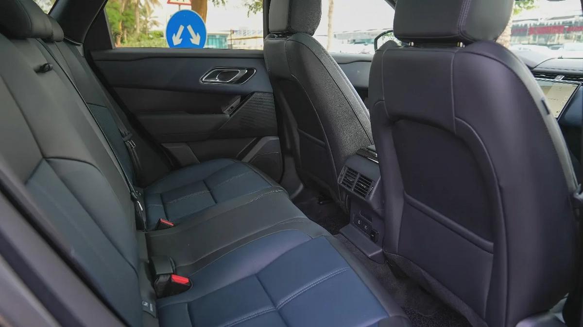 RANGE ROVER VELAR SE P250 DYNAMIC 2026!! FIVE YEARS WARRANTY!! THREE YEARS SERVICE CONTRACT!!-7-7
