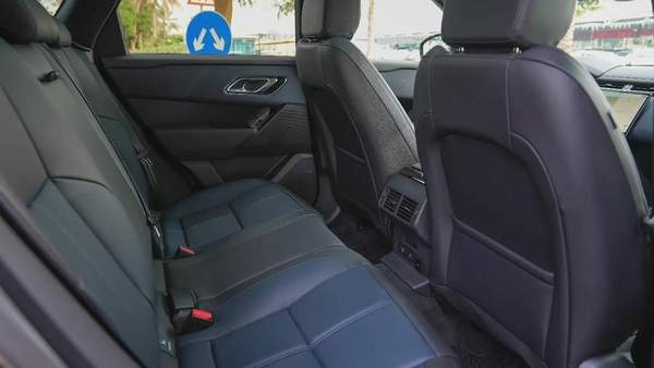 RANGE ROVER VELAR SE P250 DYNAMIC 2026!! FIVE YEARS WARRANTY!! THREE YEARS SERVICE CONTRACT!!