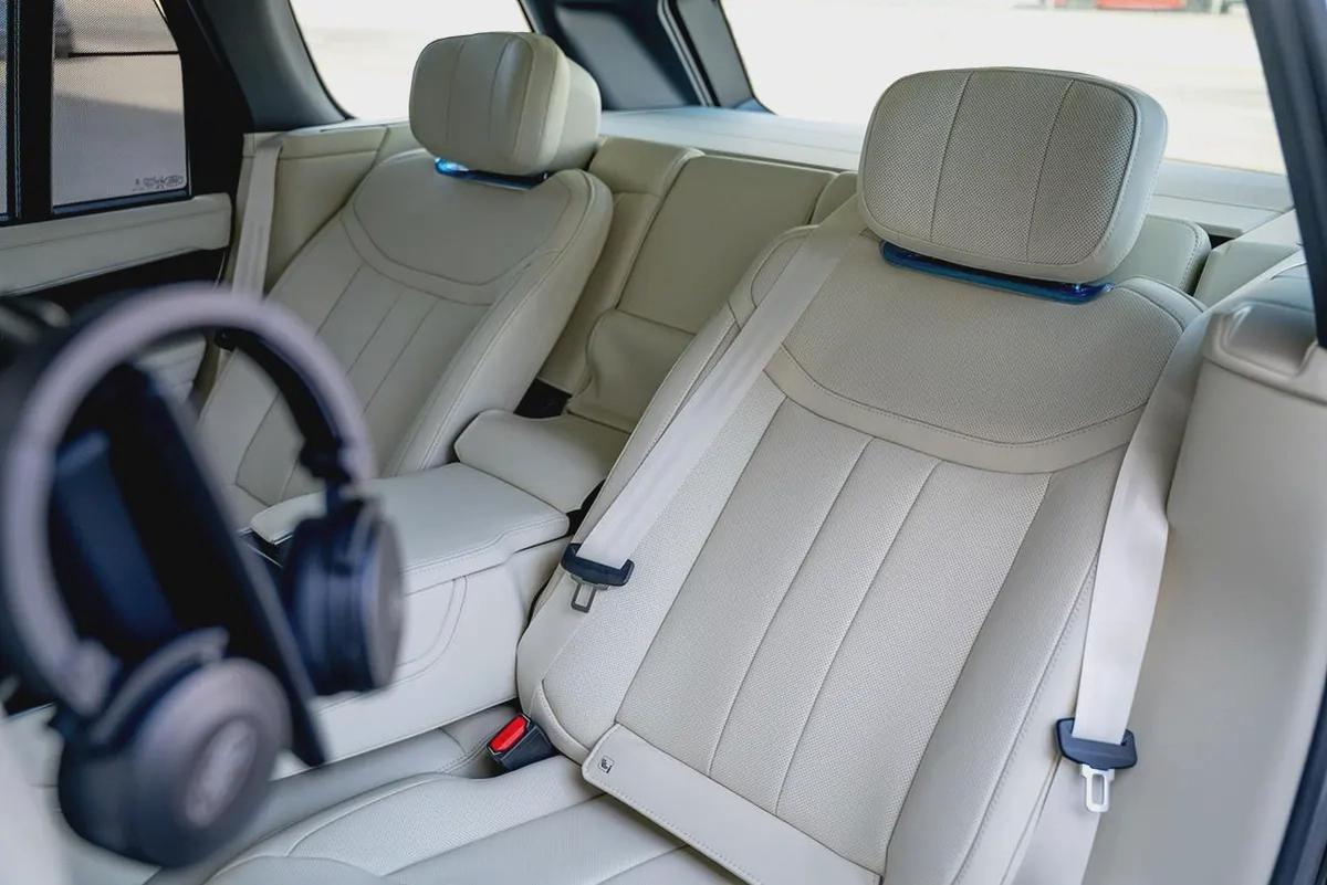 Land Rover Range Rover Autobiography 2026 - GCC Specs - The pinnacle of luxury-11-11