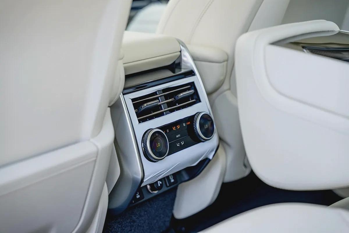 Land Rover Range Rover Autobiography 2026 - GCC Specs - The pinnacle of luxury-14-14