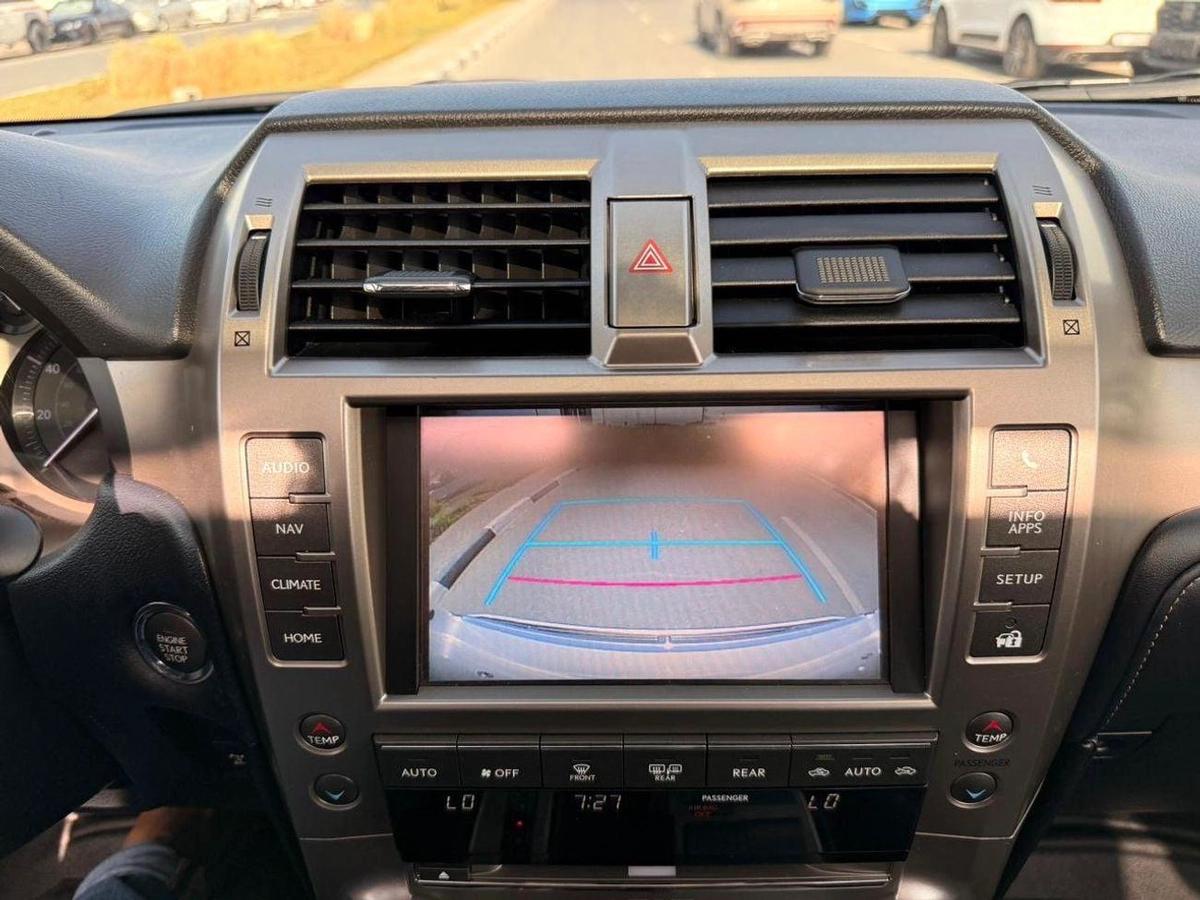 Lexus GX460 Premier 4.6L 4WD-6-6