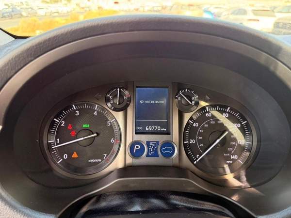 Lexus GX460 Premier 4.6L 4WD