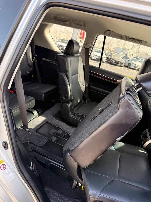 Lexus GX460 Premier 4.6L 4WD