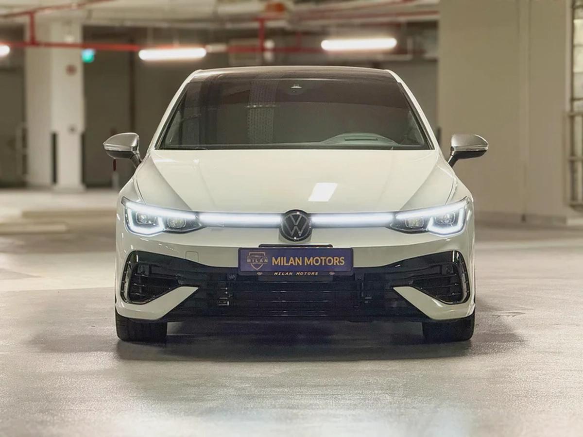 Volkswagen Golf R 2024 – Top Specification – Full Agency Warranty and service contract. (Al Nabooda)-1-1