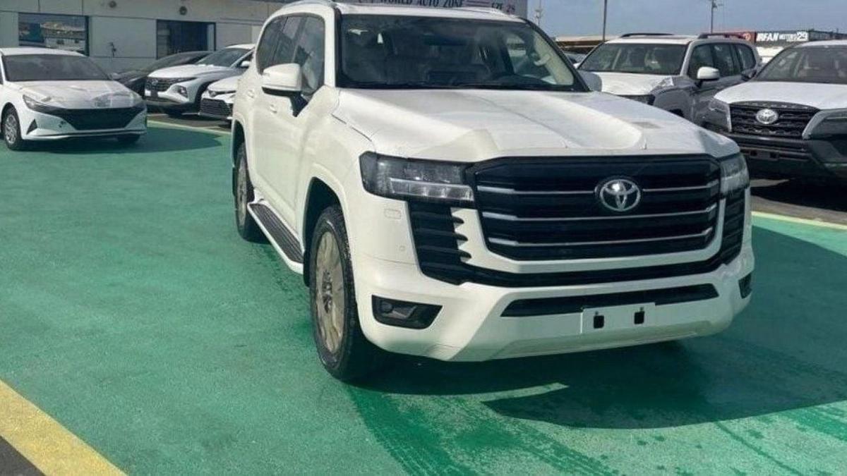 Toyota Land Cruiser LC300 // GXR // 4.0 // MODEL 2026-1-1