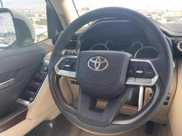 Toyota Land Cruiser LC300 // GXR // 4.0 // MODEL 2026