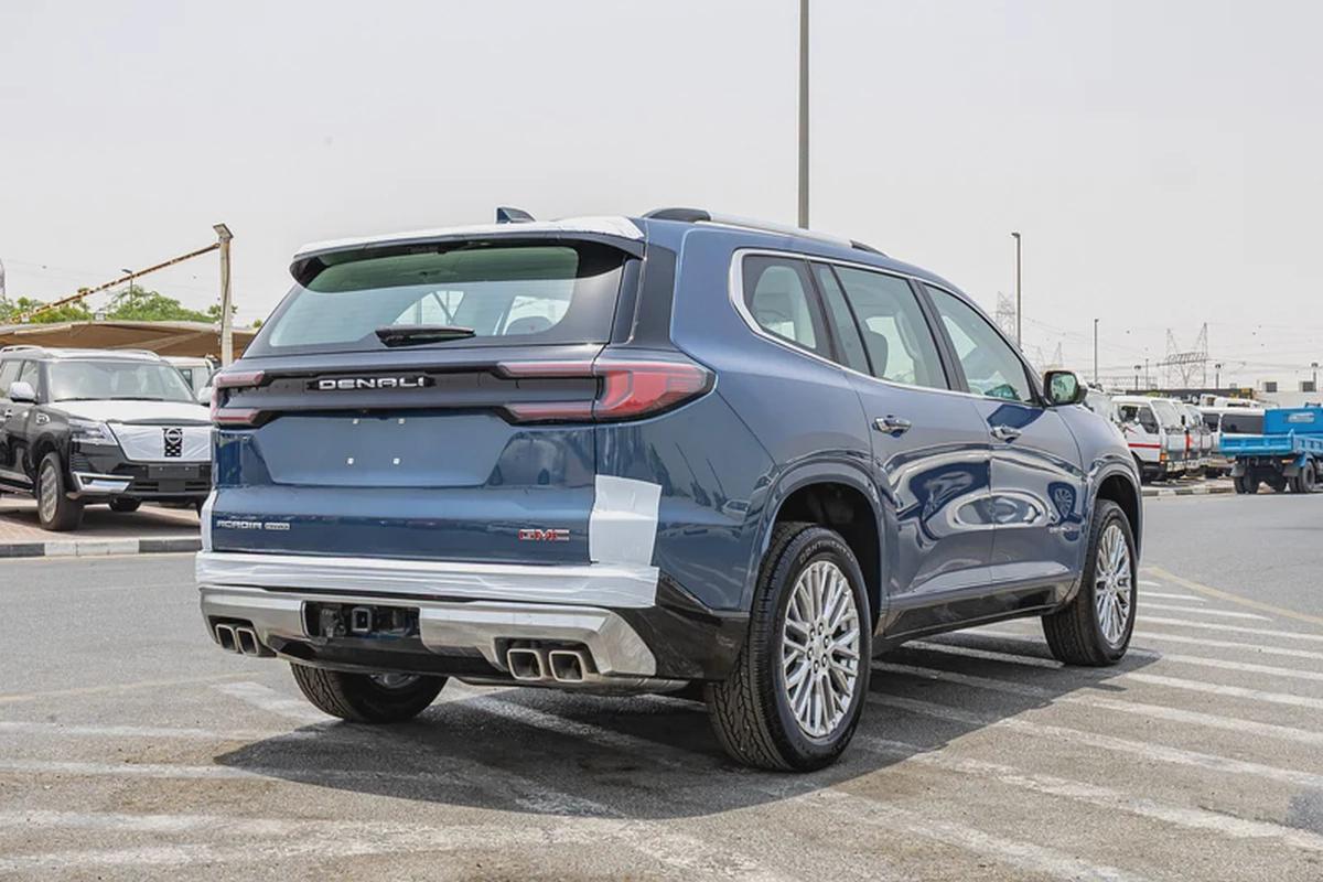 GMC Acadia Denali AWD -2024 (Export)-3-3