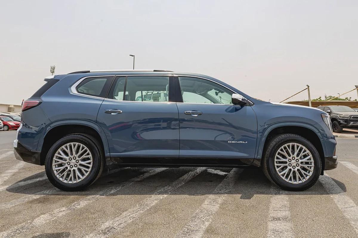 GMC Acadia Denali AWD -2024 (Export)-6-6