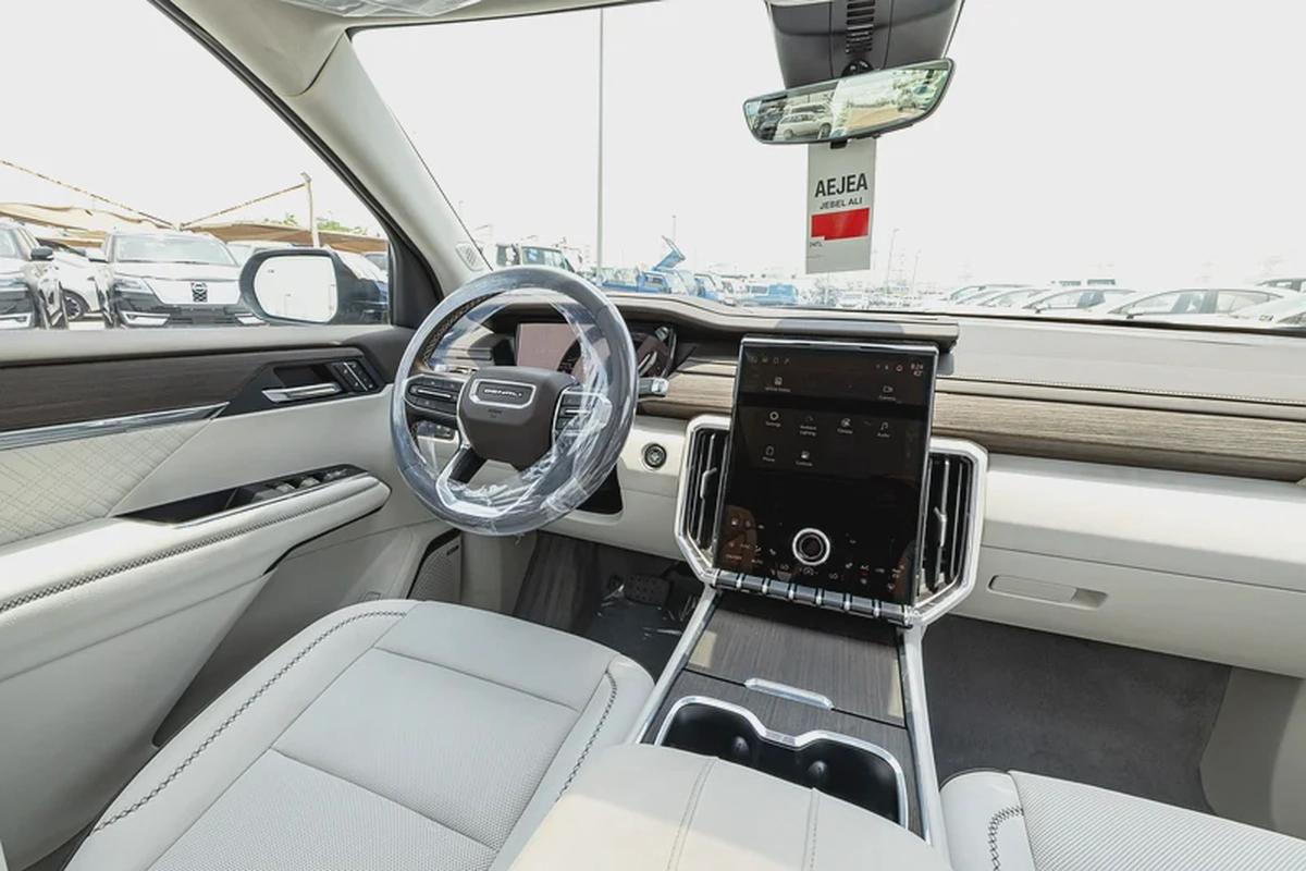 GMC Acadia Denali AWD -2024 (Export)-18-18