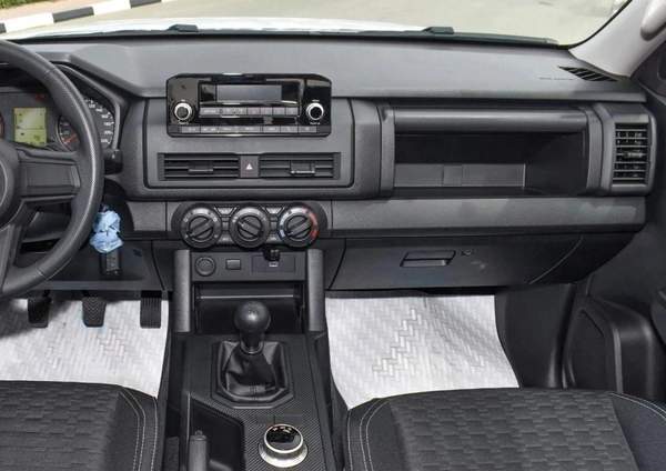 Mitsubishi L200 Mitsubishi L200 / Triton GLX 4WD 2.4L Diesel MT High Line