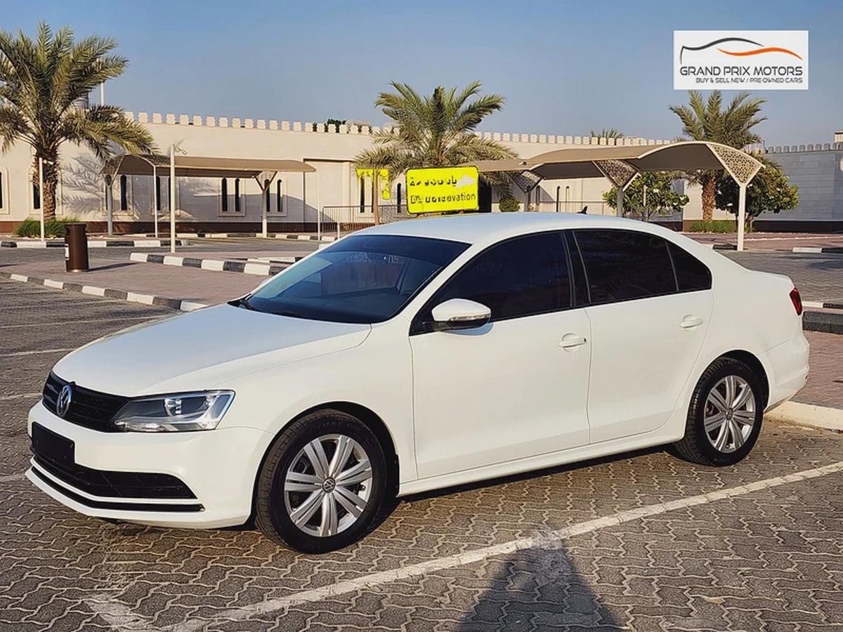 Volkswagen Jetta S V4 2.0L 2015 Model GCC Specs With Partial Service History In Perfect Condition-0-0
