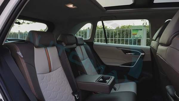 ( Only For Export ) 2025 Toyota RAV4 Adventure 2.5L AWD GCC BRAND NEW