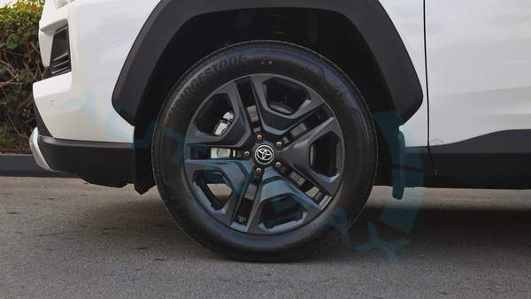 ( Only For Export ) 2025 Toyota RAV4 Adventure 2.5L AWD GCC BRAND NEW