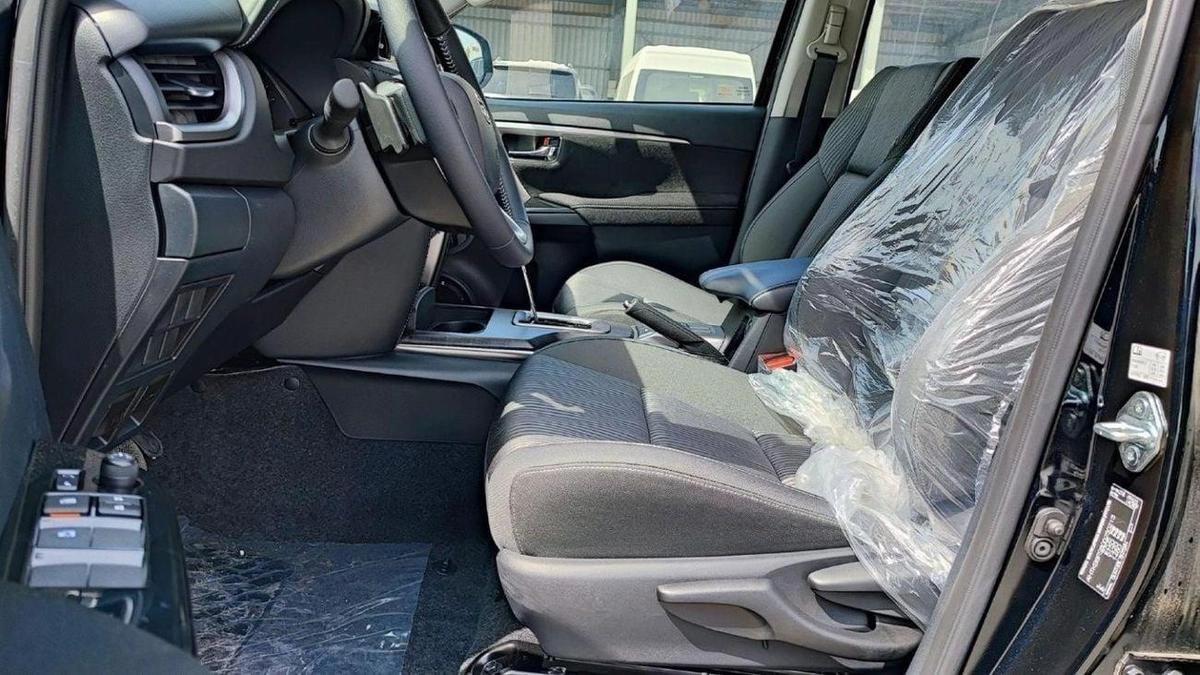 Toyota Fortuner FORTUNER 2.4L DIESEL 2025-9-9
